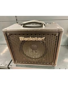 Blackstar Blackstar HT-1 Metal putkicombo 